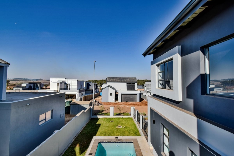 4 Bedroom Property for Sale in Fountainbrook Estate Gauteng