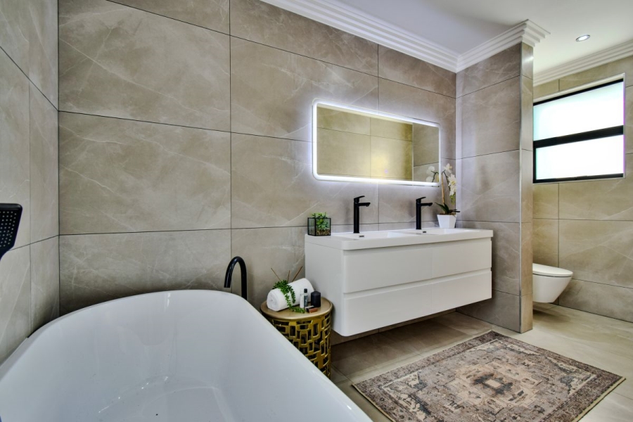 4 Bedroom Property for Sale in Fountainbrook Estate Gauteng