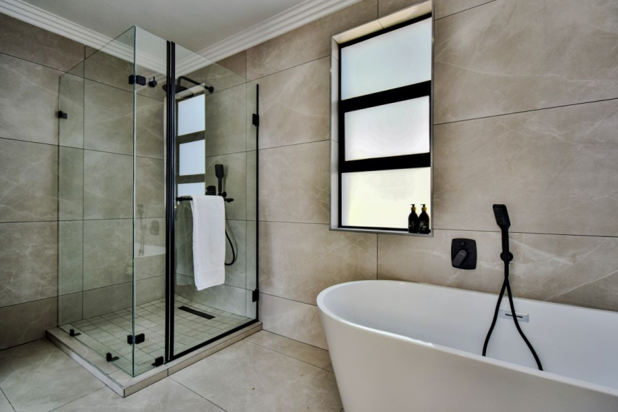 4 Bedroom Property for Sale in Fountainbrook Estate Gauteng