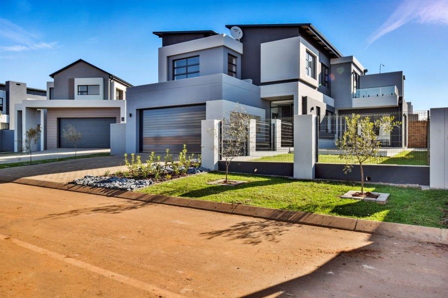 4 Bedroom Property for Sale in Fountainbrook Estate Gauteng