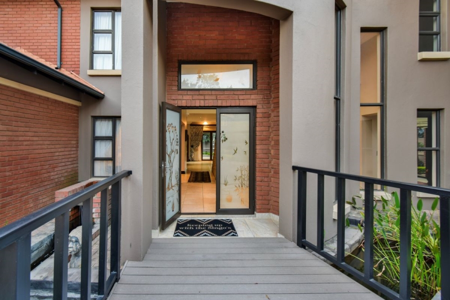 7 Bedroom Property for Sale in Midstream Estate Gauteng