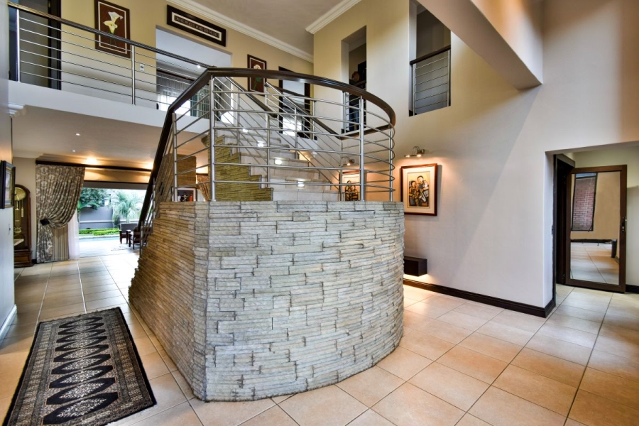 7 Bedroom Property for Sale in Midstream Estate Gauteng