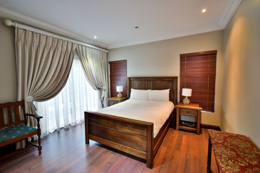 7 Bedroom Property for Sale in Midstream Estate Gauteng