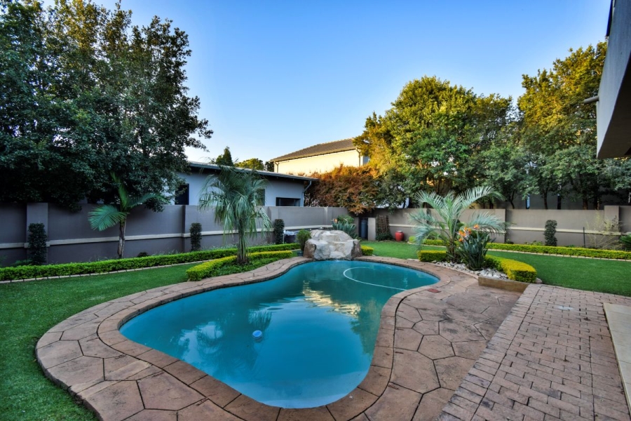 7 Bedroom Property for Sale in Midstream Estate Gauteng