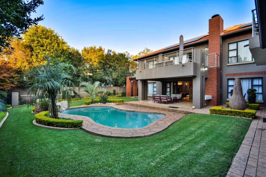7 Bedroom Property for Sale in Midstream Estate Gauteng
