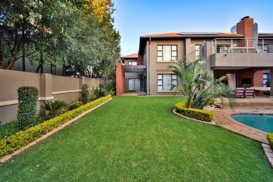 7 Bedroom Property for Sale in Midstream Estate Gauteng
