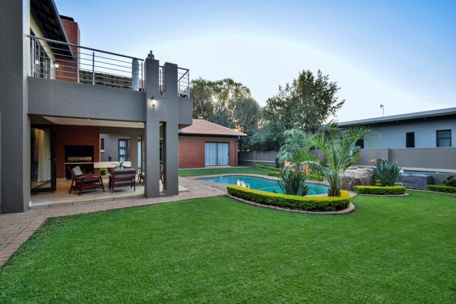 7 Bedroom Property for Sale in Midstream Estate Gauteng