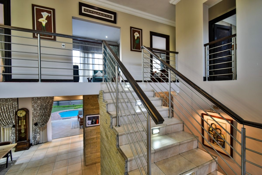 7 Bedroom Property for Sale in Midstream Estate Gauteng