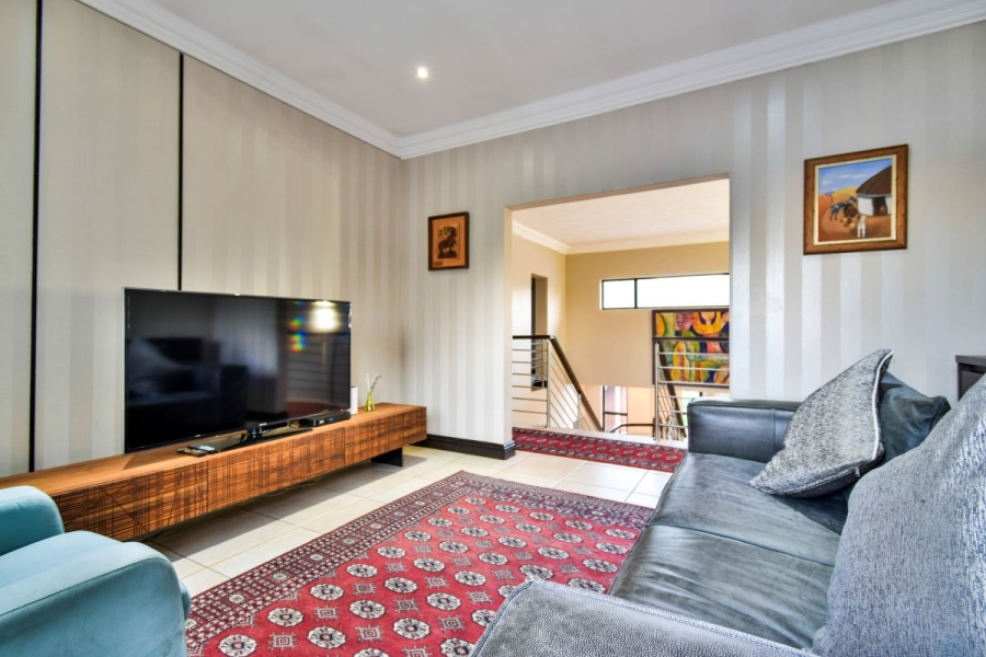 7 Bedroom Property for Sale in Midstream Estate Gauteng