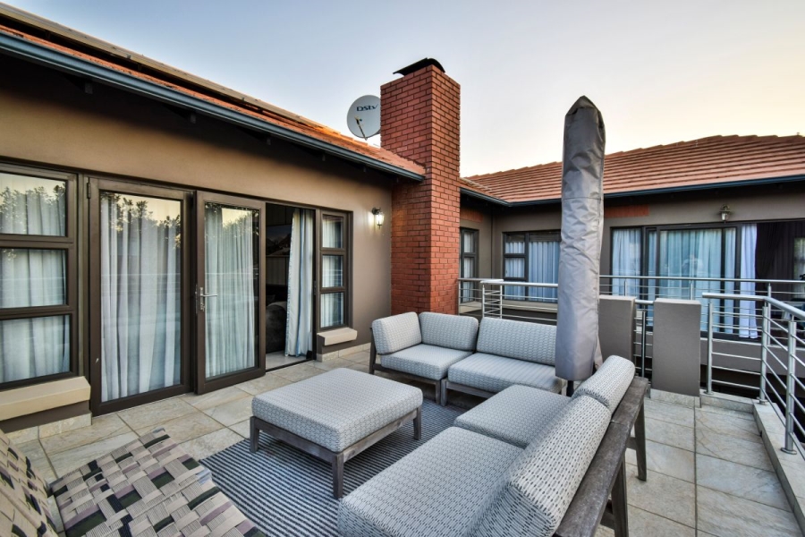 7 Bedroom Property for Sale in Midstream Estate Gauteng
