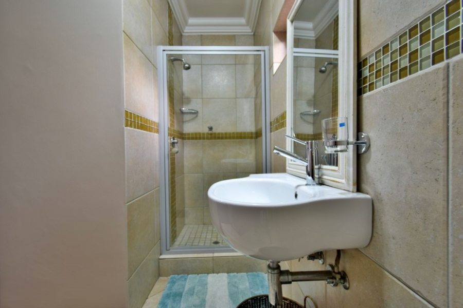 7 Bedroom Property for Sale in Midstream Estate Gauteng