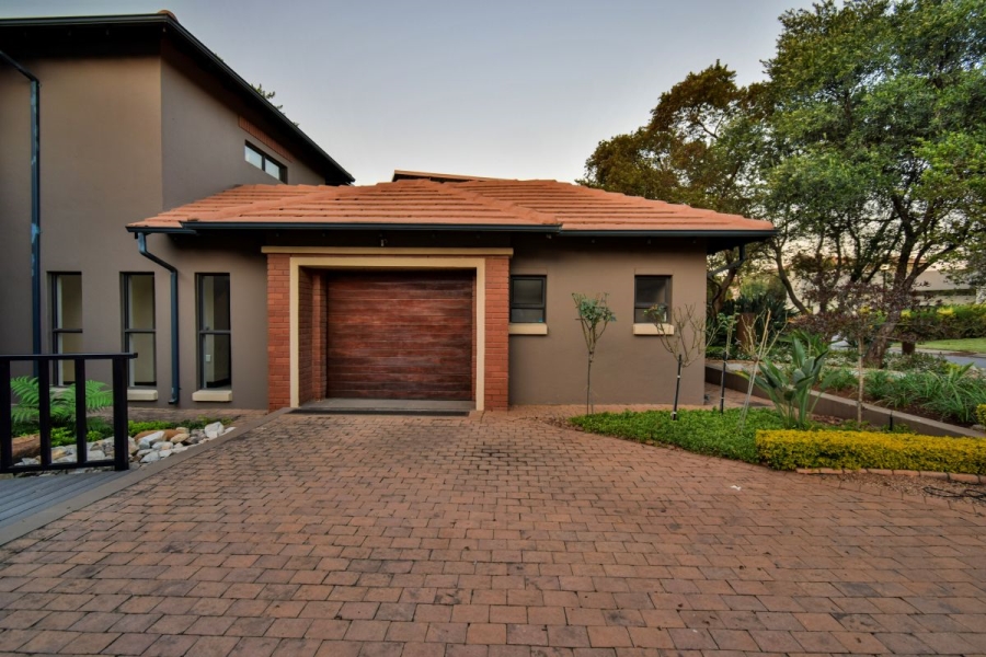 7 Bedroom Property for Sale in Midstream Estate Gauteng