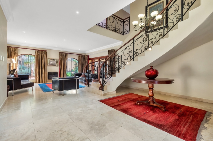 5 Bedroom Property for Sale in Greenside Gauteng