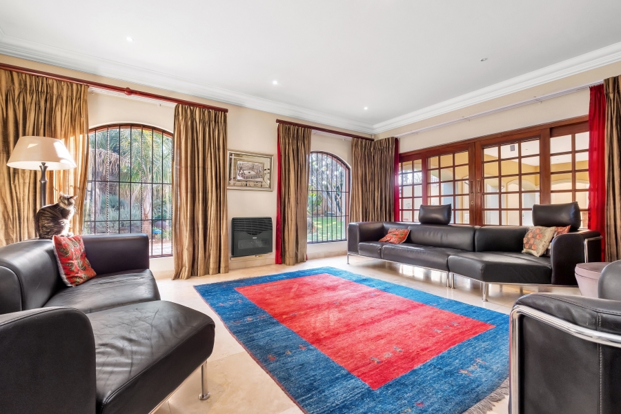 5 Bedroom Property for Sale in Greenside Gauteng