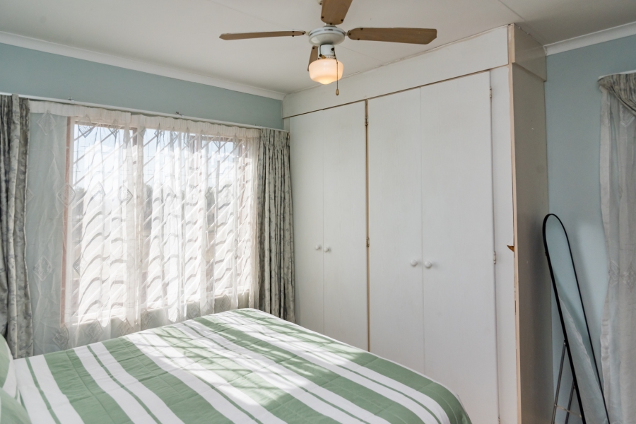 3 Bedroom Property for Sale in Radiokop Gauteng