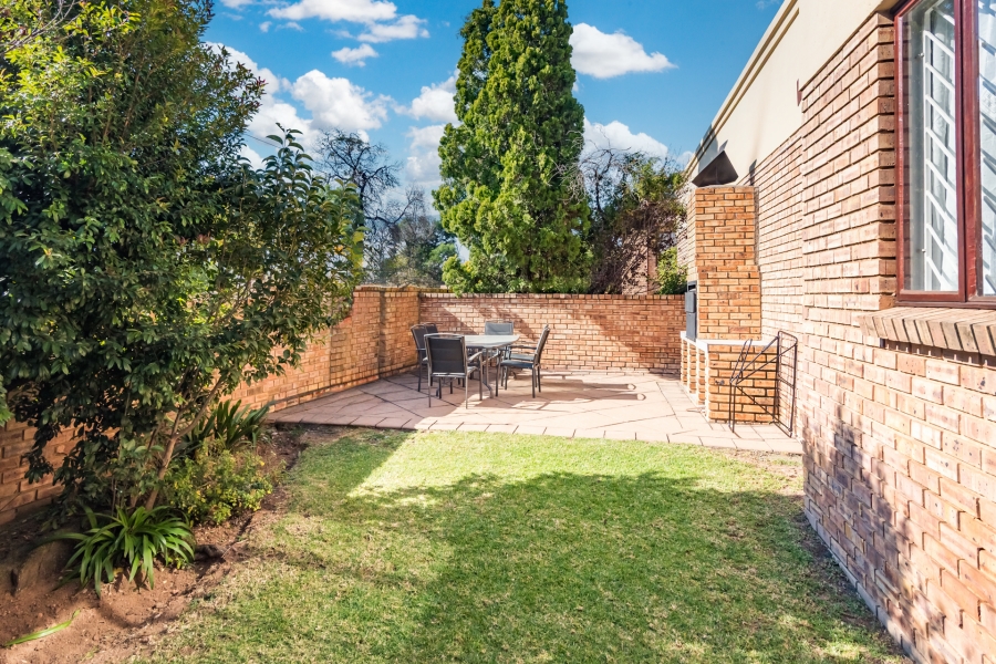 3 Bedroom Property for Sale in Radiokop Gauteng