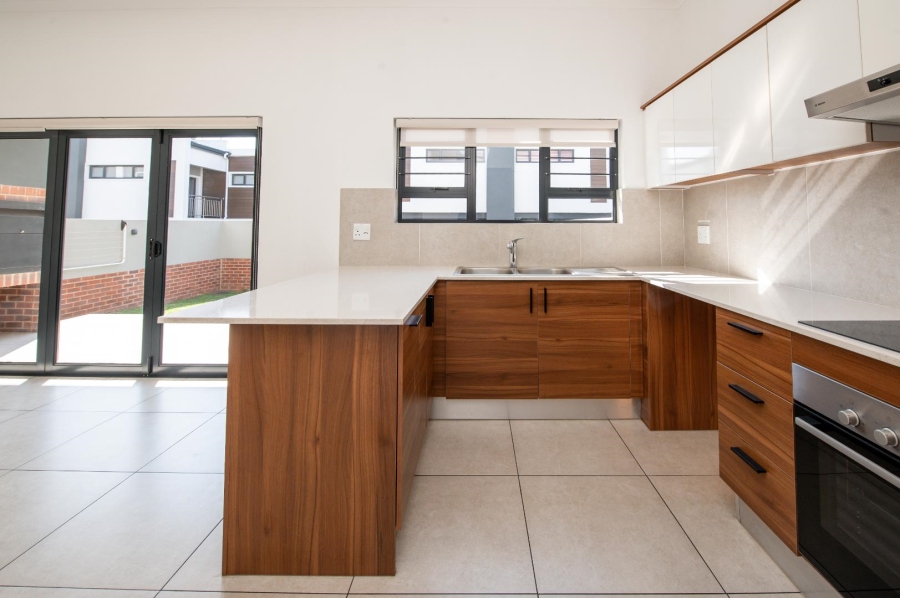 4 Bedroom Property for Sale in Sunninghill Gauteng