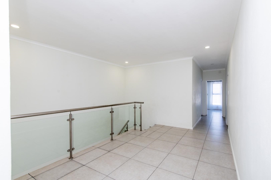 4 Bedroom Property for Sale in Sunninghill Gauteng