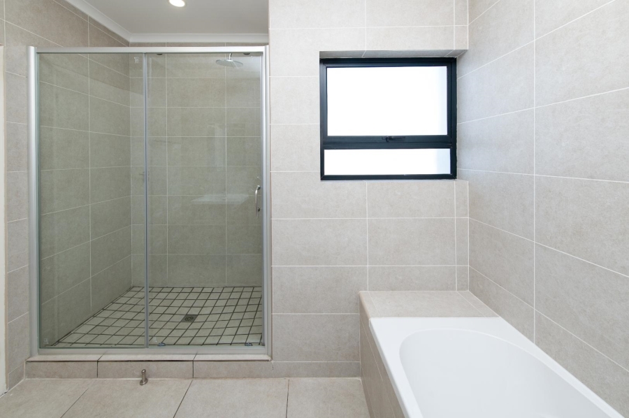 4 Bedroom Property for Sale in Sunninghill Gauteng