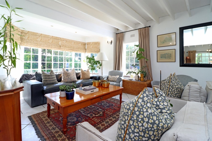 6 Bedroom Property for Sale in Paulshof Gauteng