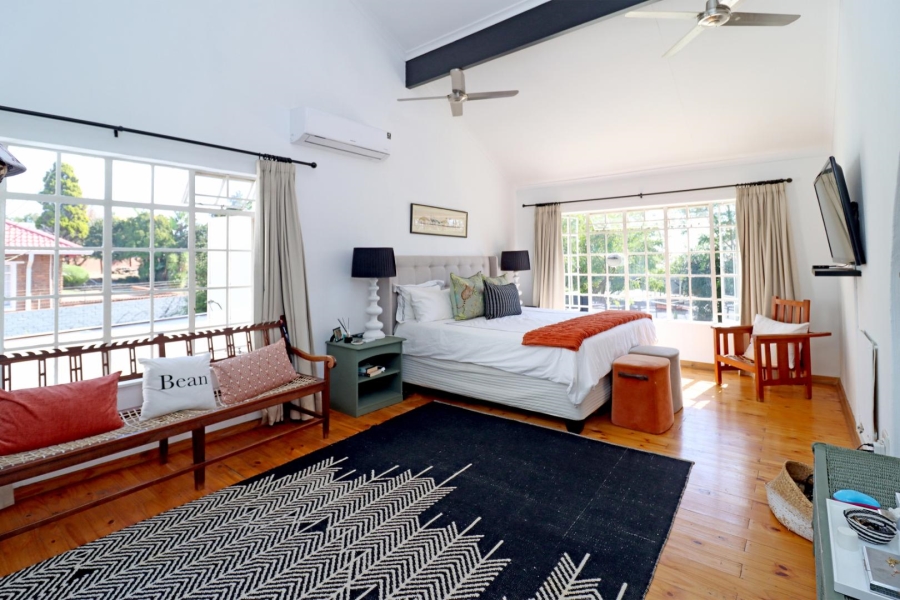 6 Bedroom Property for Sale in Paulshof Gauteng
