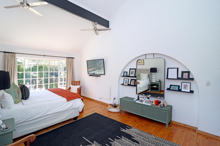 6 Bedroom Property for Sale in Paulshof Gauteng