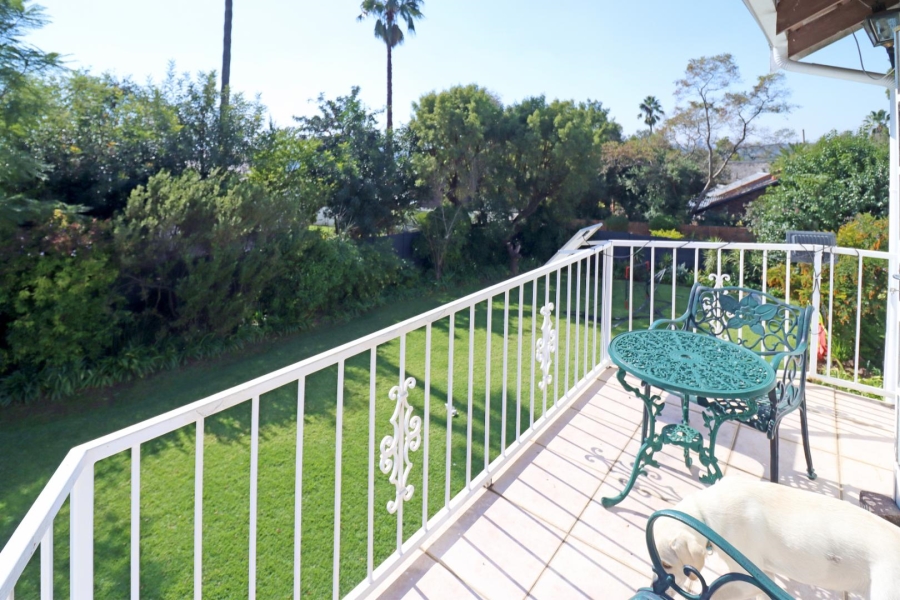 6 Bedroom Property for Sale in Paulshof Gauteng
