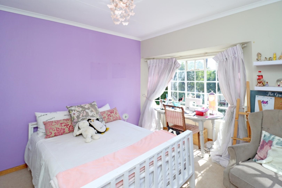 6 Bedroom Property for Sale in Paulshof Gauteng