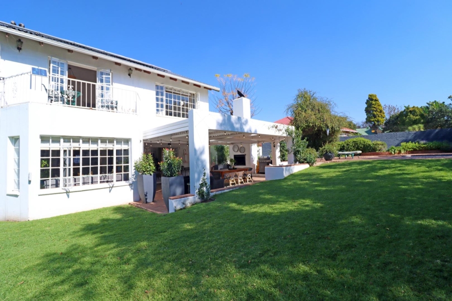 6 Bedroom Property for Sale in Paulshof Gauteng
