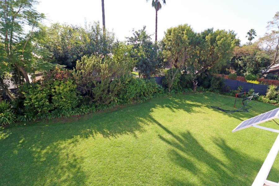 6 Bedroom Property for Sale in Paulshof Gauteng
