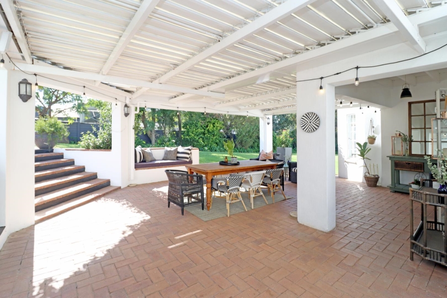 6 Bedroom Property for Sale in Paulshof Gauteng
