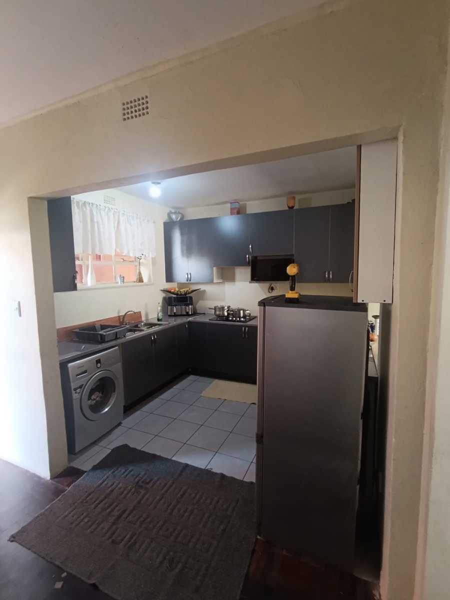 1 Bedroom Property for Sale in Lambton Gauteng