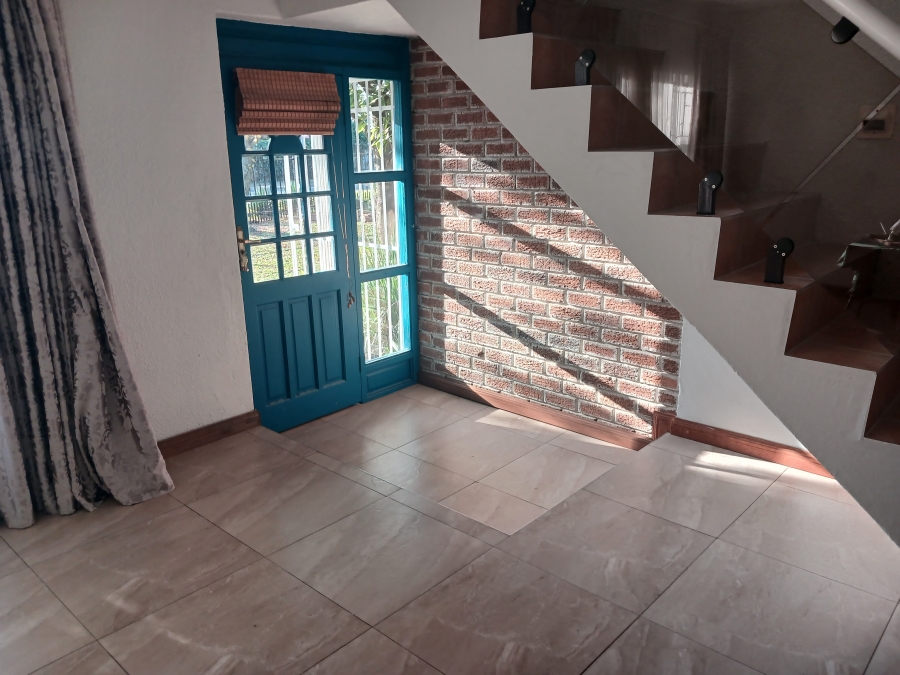 4 Bedroom Property for Sale in Wierda Park Gauteng