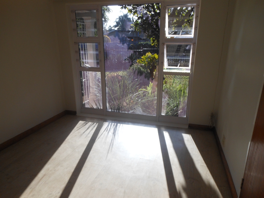 4 Bedroom Property for Sale in Wierda Park Gauteng
