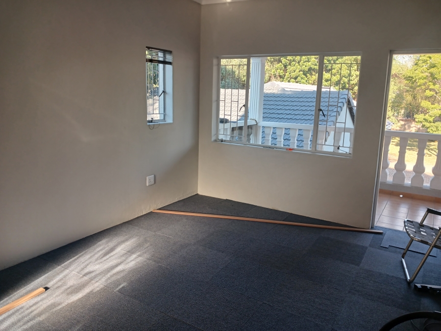 4 Bedroom Property for Sale in Wierda Park Gauteng