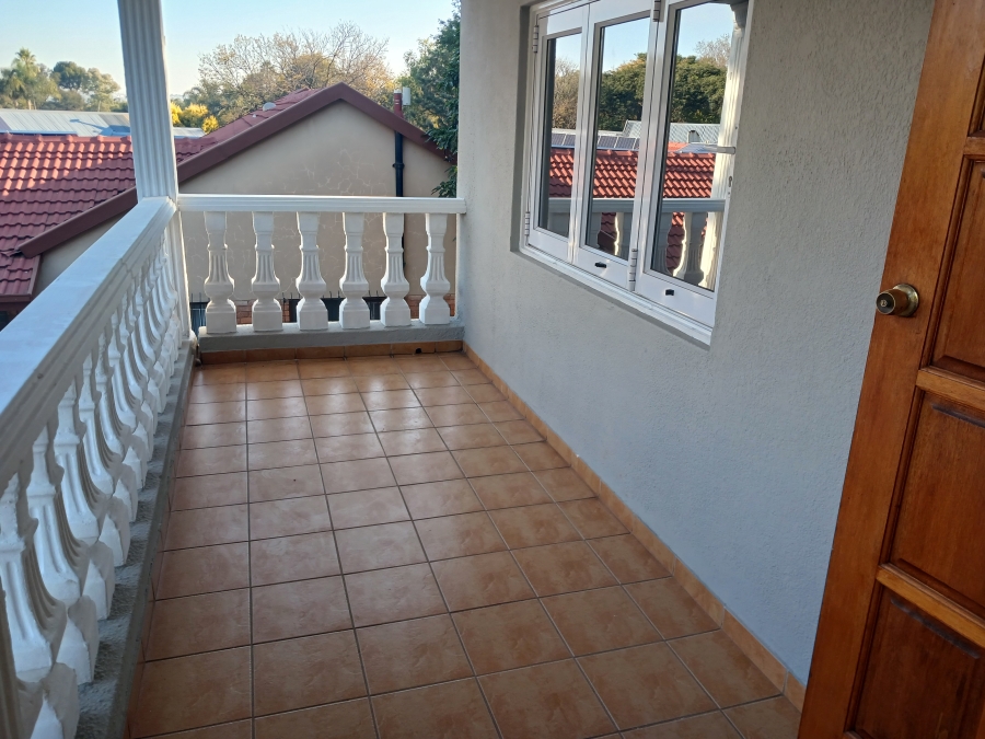 4 Bedroom Property for Sale in Wierda Park Gauteng
