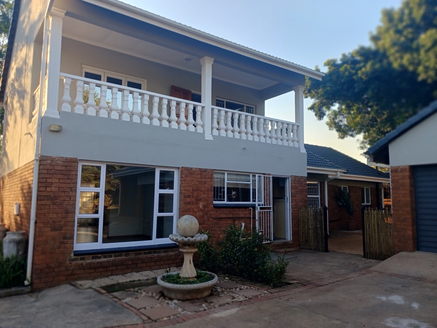 4 Bedroom Property for Sale in Wierda Park Gauteng