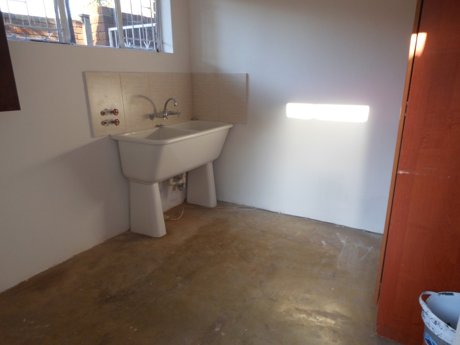 4 Bedroom Property for Sale in Wierda Park Gauteng