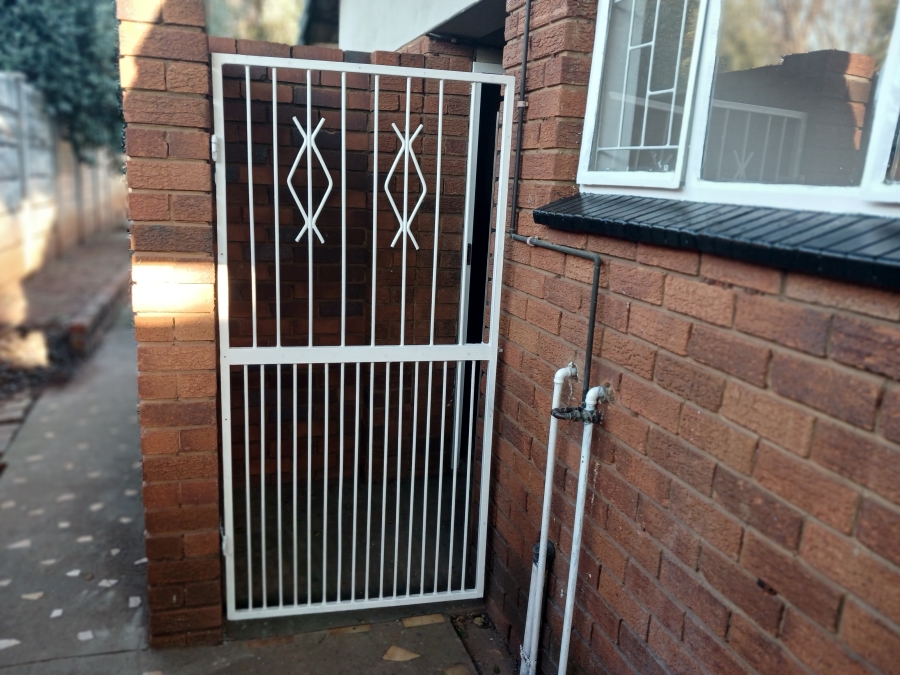 4 Bedroom Property for Sale in Wierda Park Gauteng