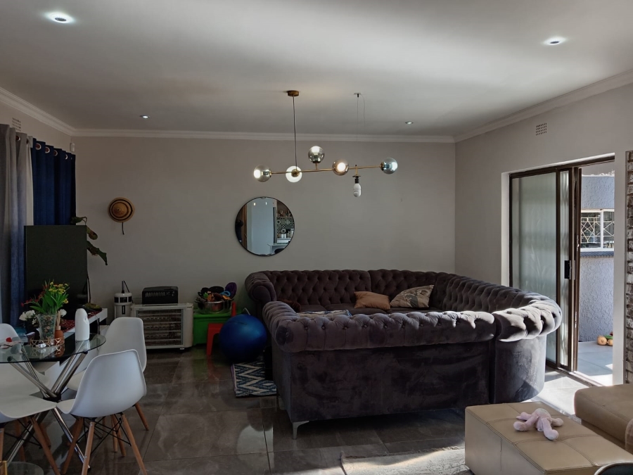 3 Bedroom Property for Sale in Witpoortjie Gauteng