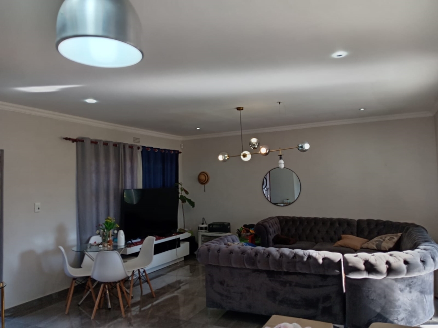 3 Bedroom Property for Sale in Witpoortjie Gauteng