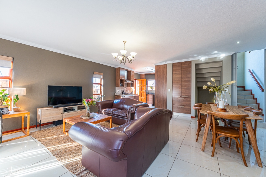 3 Bedroom Property for Sale in Chancliff Ridge Gauteng