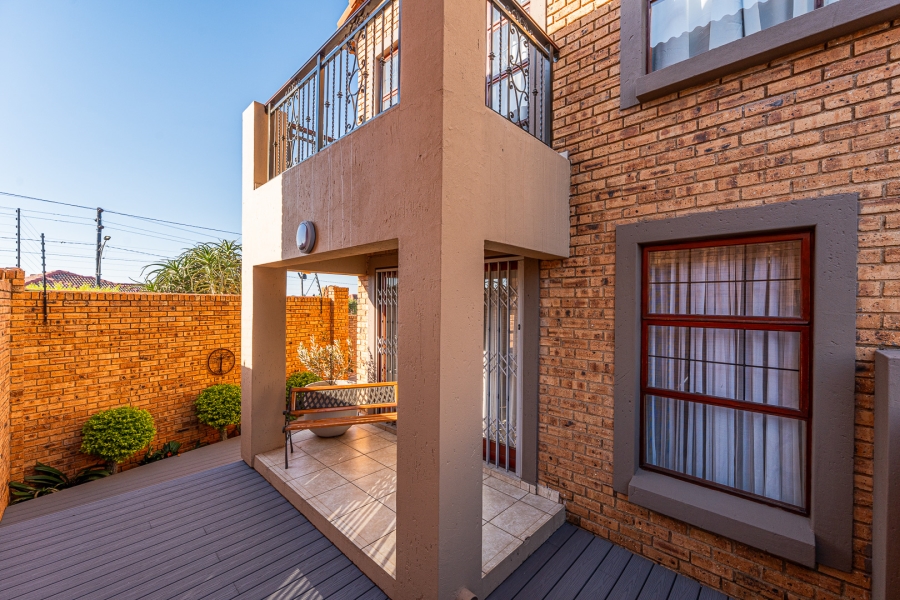 3 Bedroom Property for Sale in Chancliff Ridge Gauteng