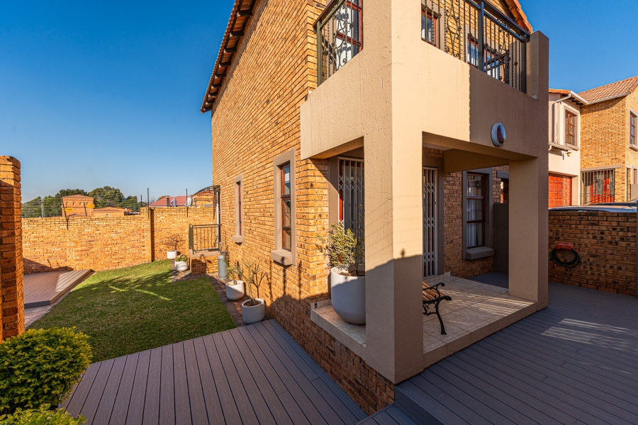 3 Bedroom Property for Sale in Chancliff Ridge Gauteng