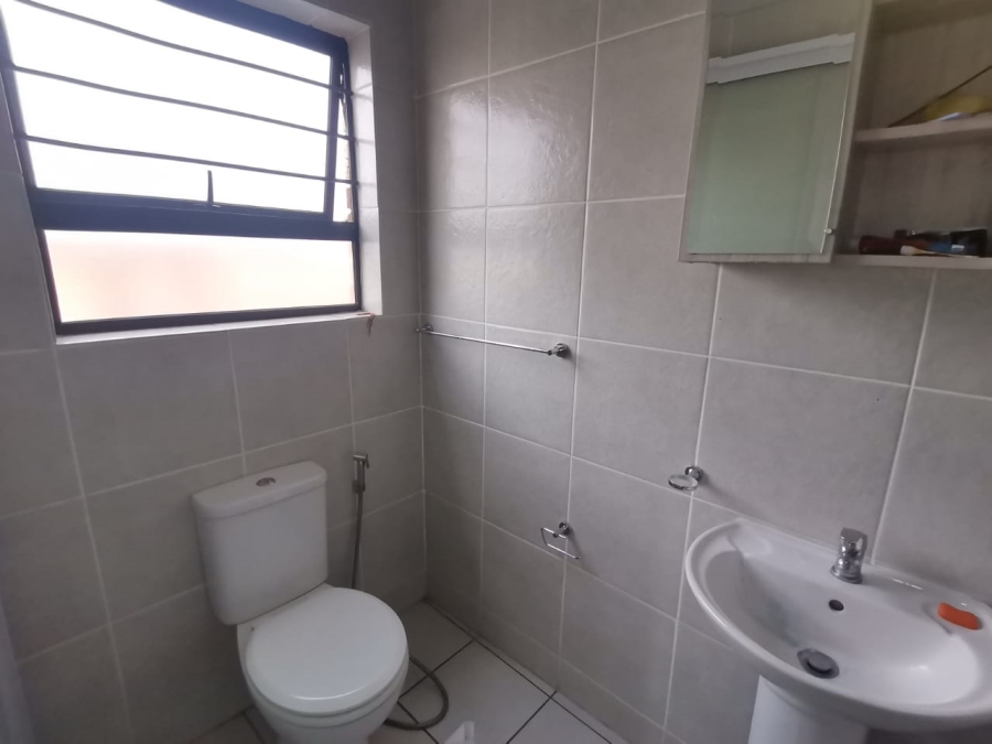 3 Bedroom Property for Sale in New Market Gauteng