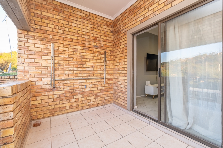 3 Bedroom Property for Sale in Roodekrans Gauteng
