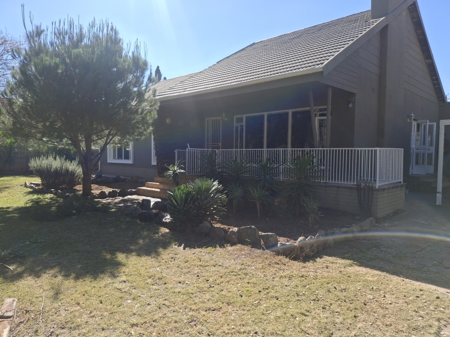 3 Bedroom Property for Sale in Farrarmere Gauteng