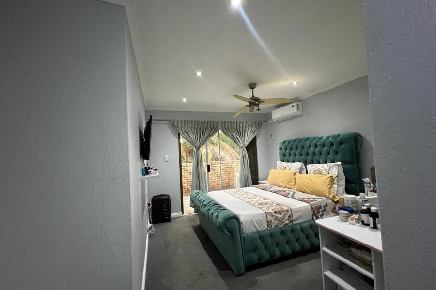 To Let 3 Bedroom Property for Rent in North Riding Gauteng