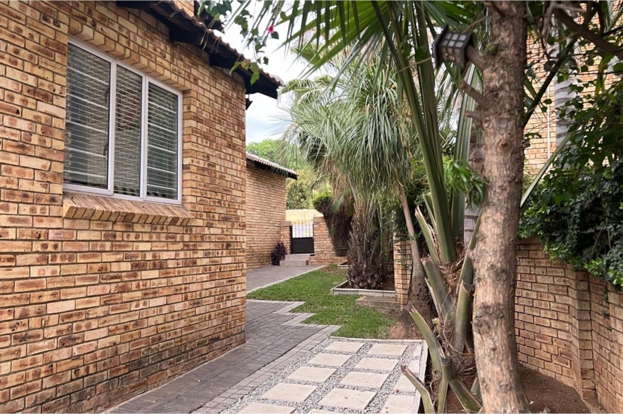 To Let 3 Bedroom Property for Rent in North Riding Gauteng