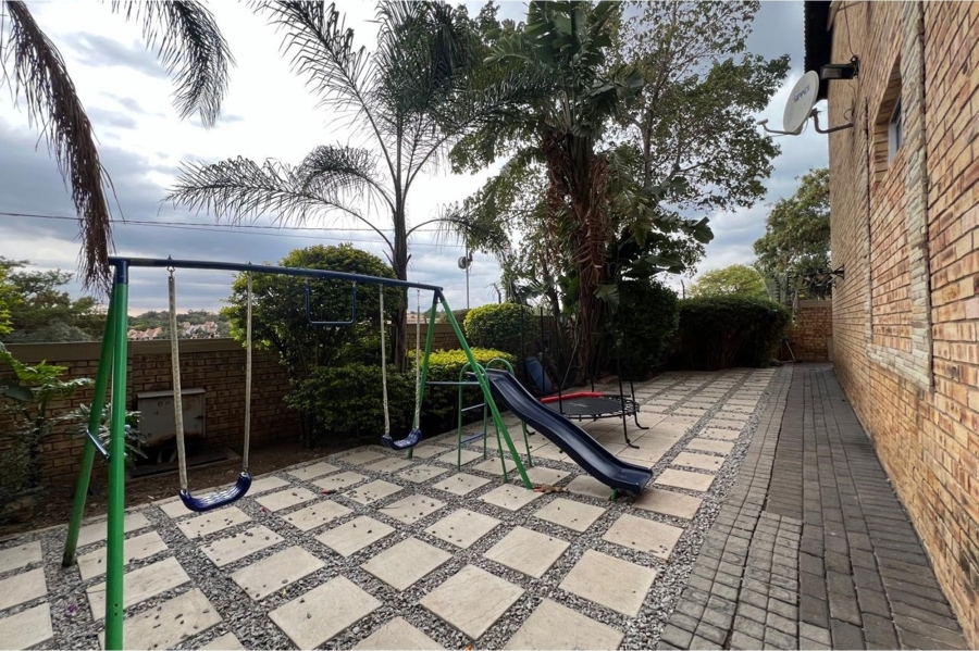 To Let 3 Bedroom Property for Rent in North Riding Gauteng